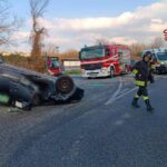 Avellino, violento impatto tra due auto: feriti i due conducenti e una  bambina